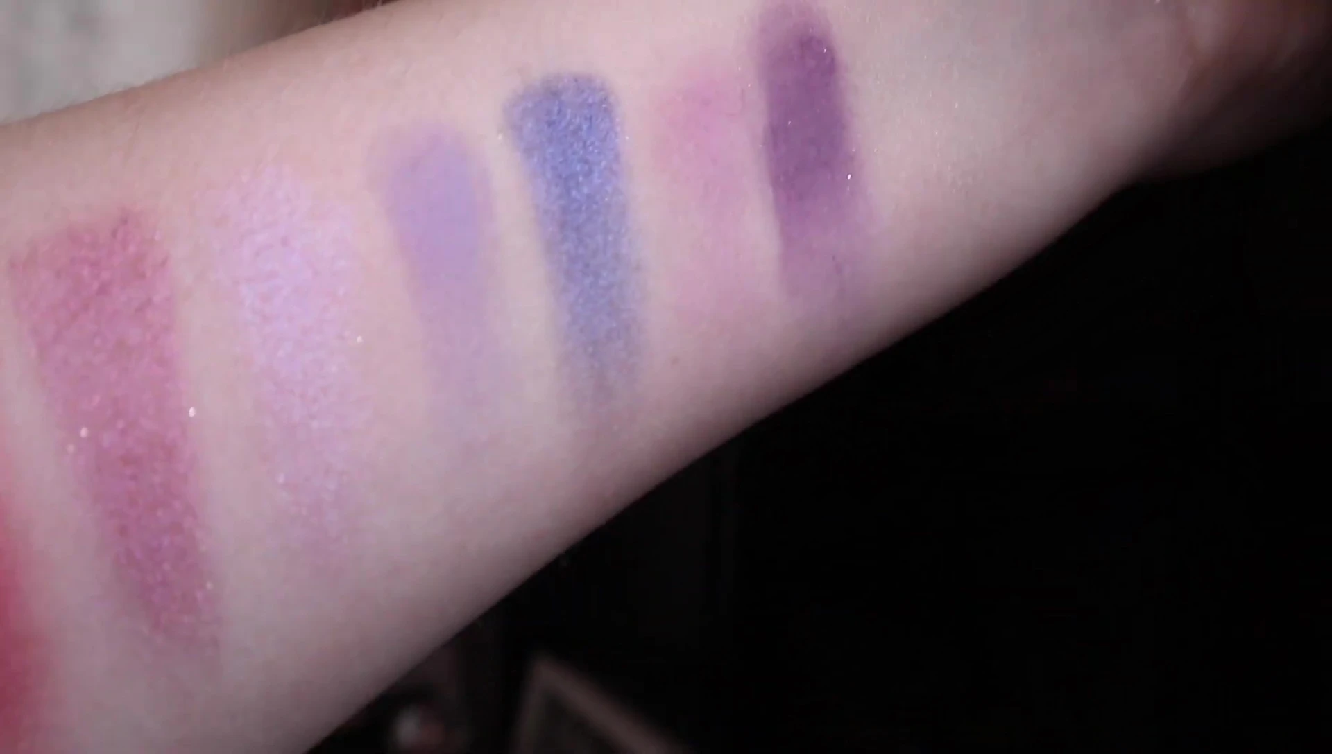 Swatches of the Ultra Violet palette.