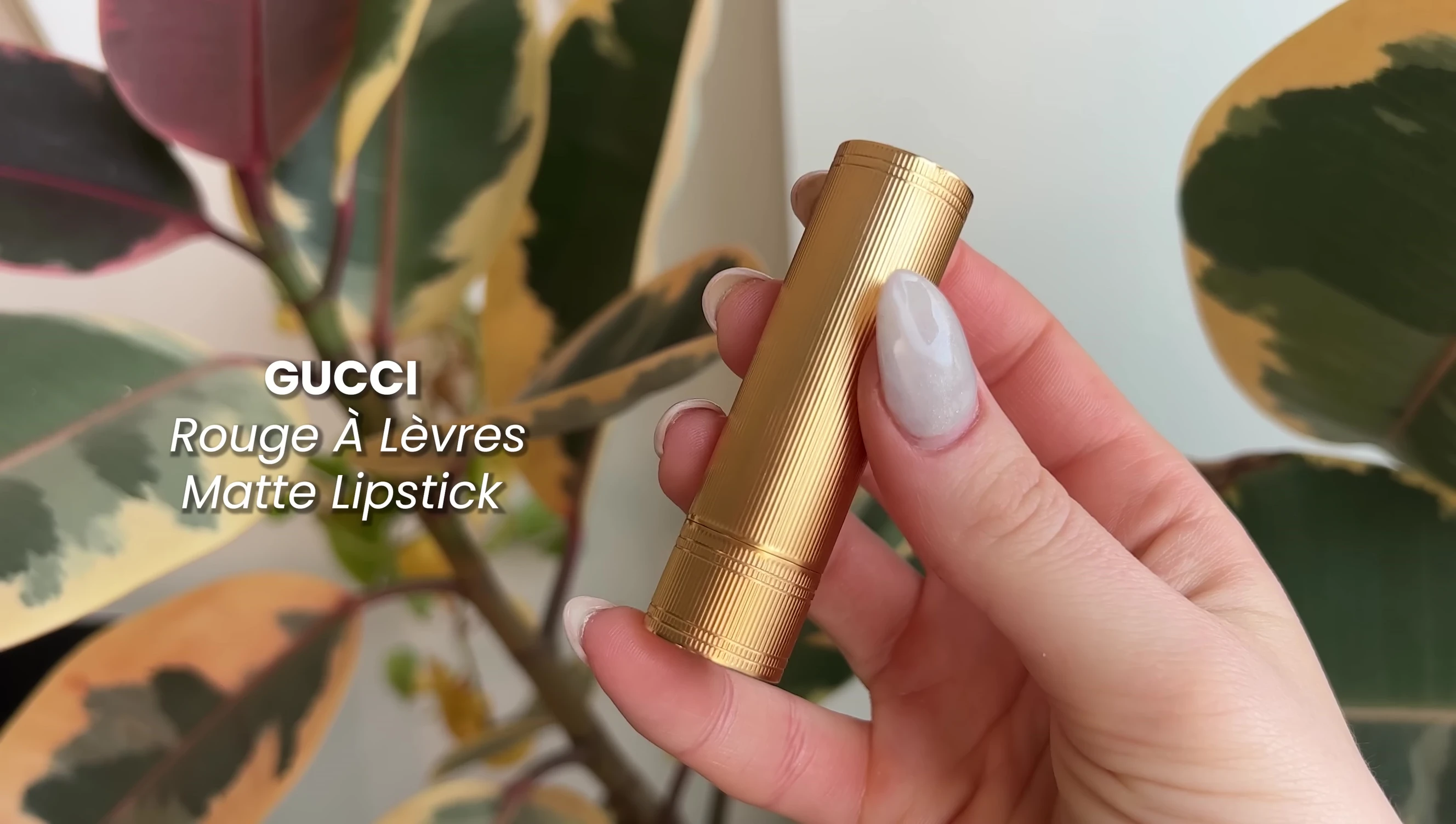 Gucci Rouge à Lèvres Satin Lipstick swatches