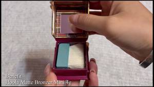 Benefit Hoola Matte Bronzer Mini Review: A Sun-Kissed Glow?