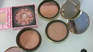 Too Faced Bronzers Review: Pink Leopard, Chocolate Soleil, & Sun Bunny