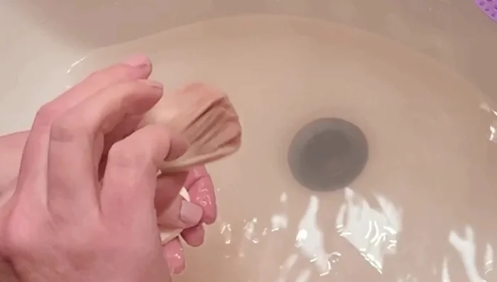 Clean larger brushes similarly, using a more thorough scrubbing motion if necessary.