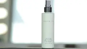 Makeup Setting Sprays: A Comprehensive Review of High-End Options