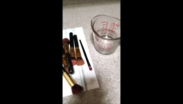 Let the brushes soak for 10 minutes (or less, depending on how dirty they are).