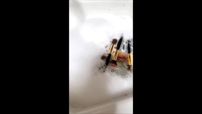 Let the brushes soak for 10 minutes (or less, depending on how dirty they are).