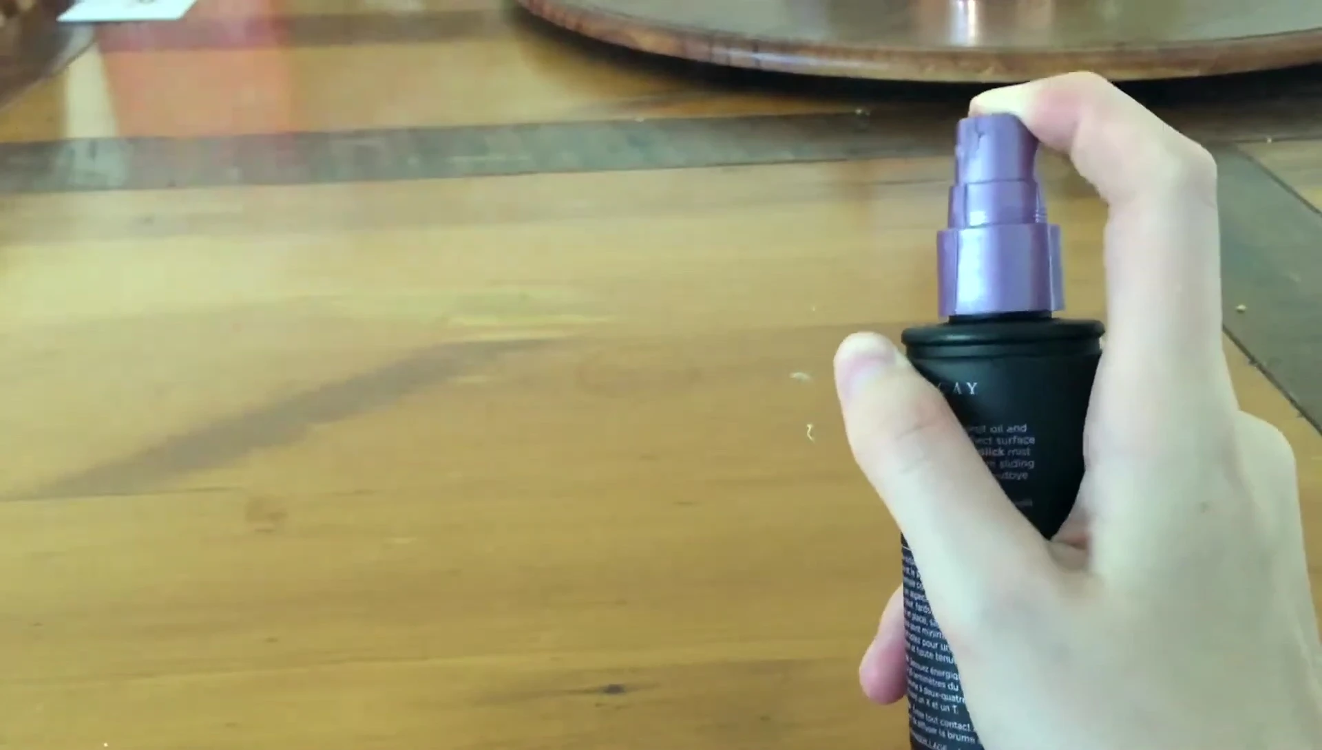 Demonstration of the spray mist.