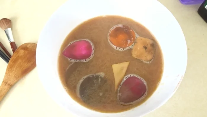 Rinse thoroughly: Remove the sponges and rinse them under cold running water until all traces of soap and makeup are gone.