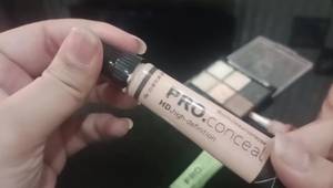 Mastering Color Correction: Conceal Dark Circles, Acne, and Redness Like a Pro