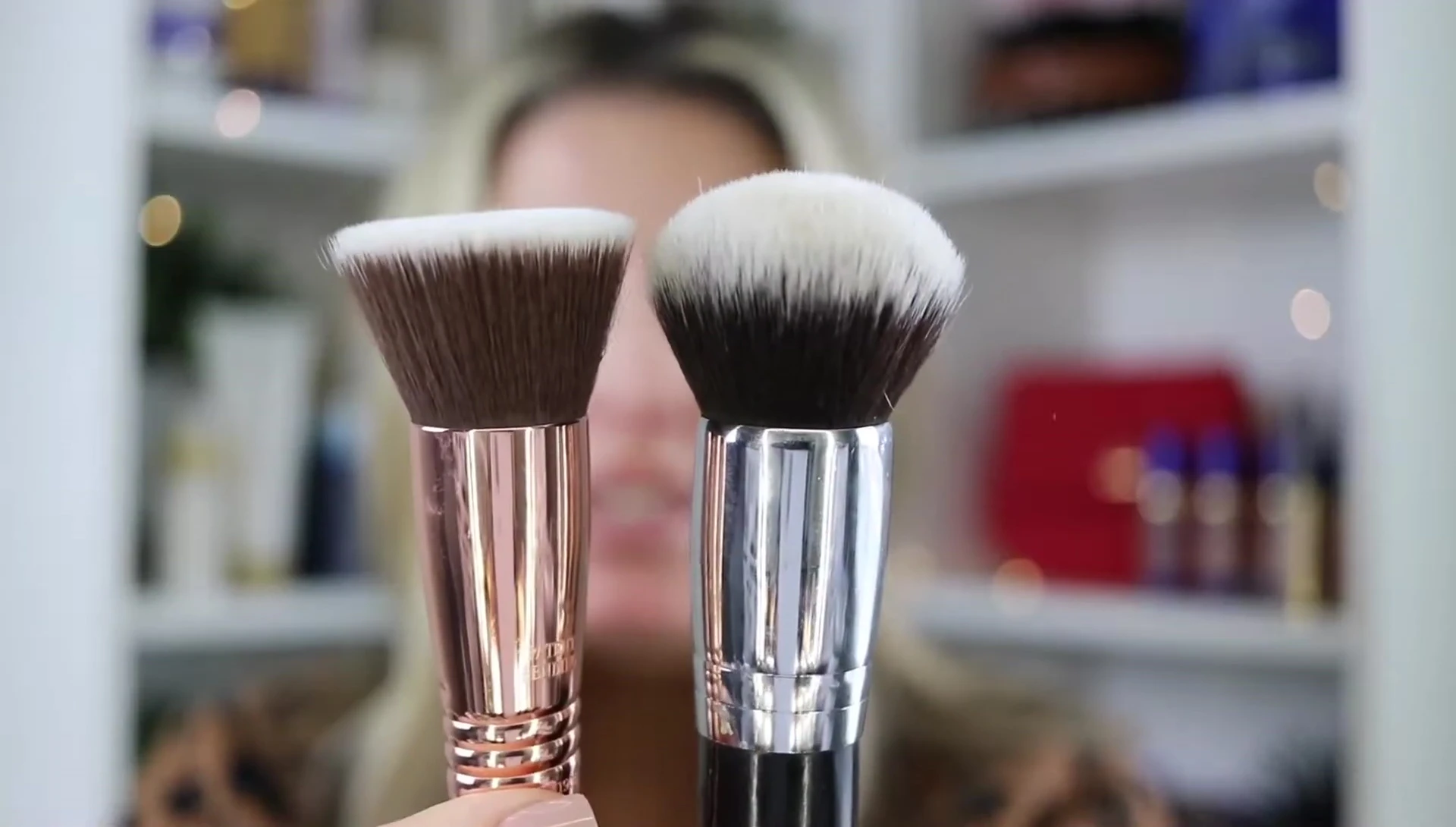 Side-by-side comparison of the Morphe M439 and Sigma F80 brushes.
