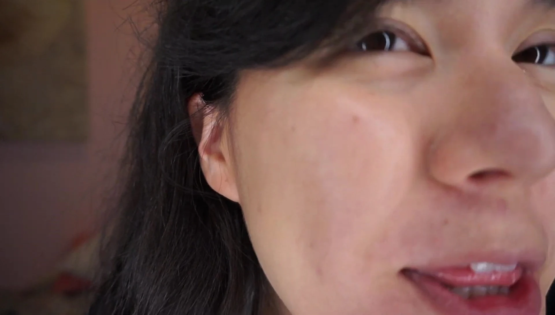 Comparison shot of both sides of the face after foundation application