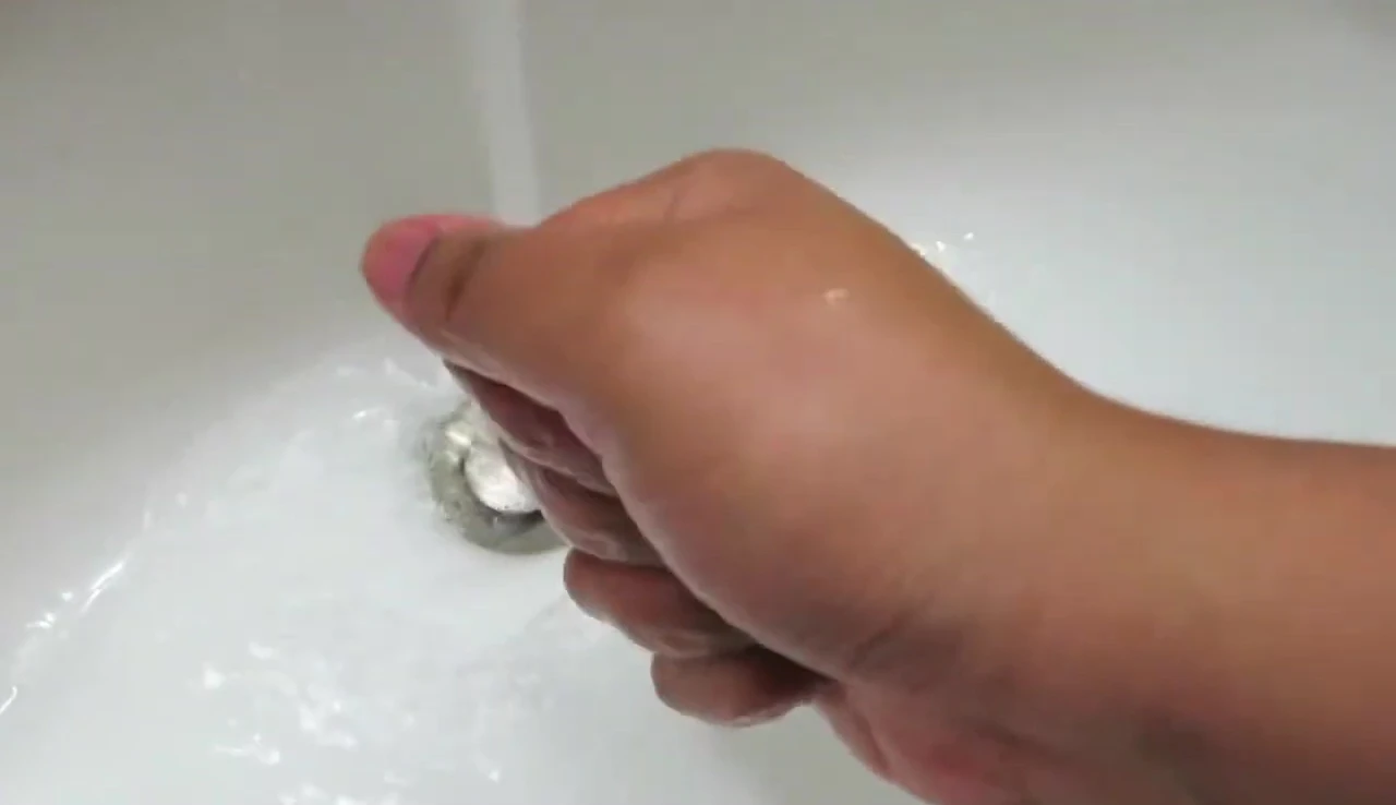 Clean sponges after cleaning