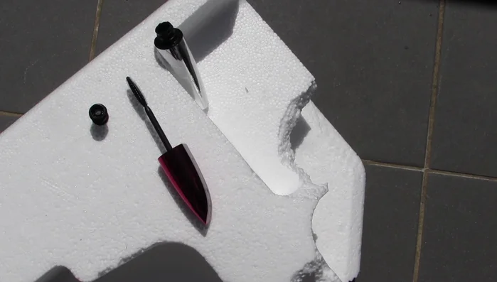 Dry the tube completely under the sun.