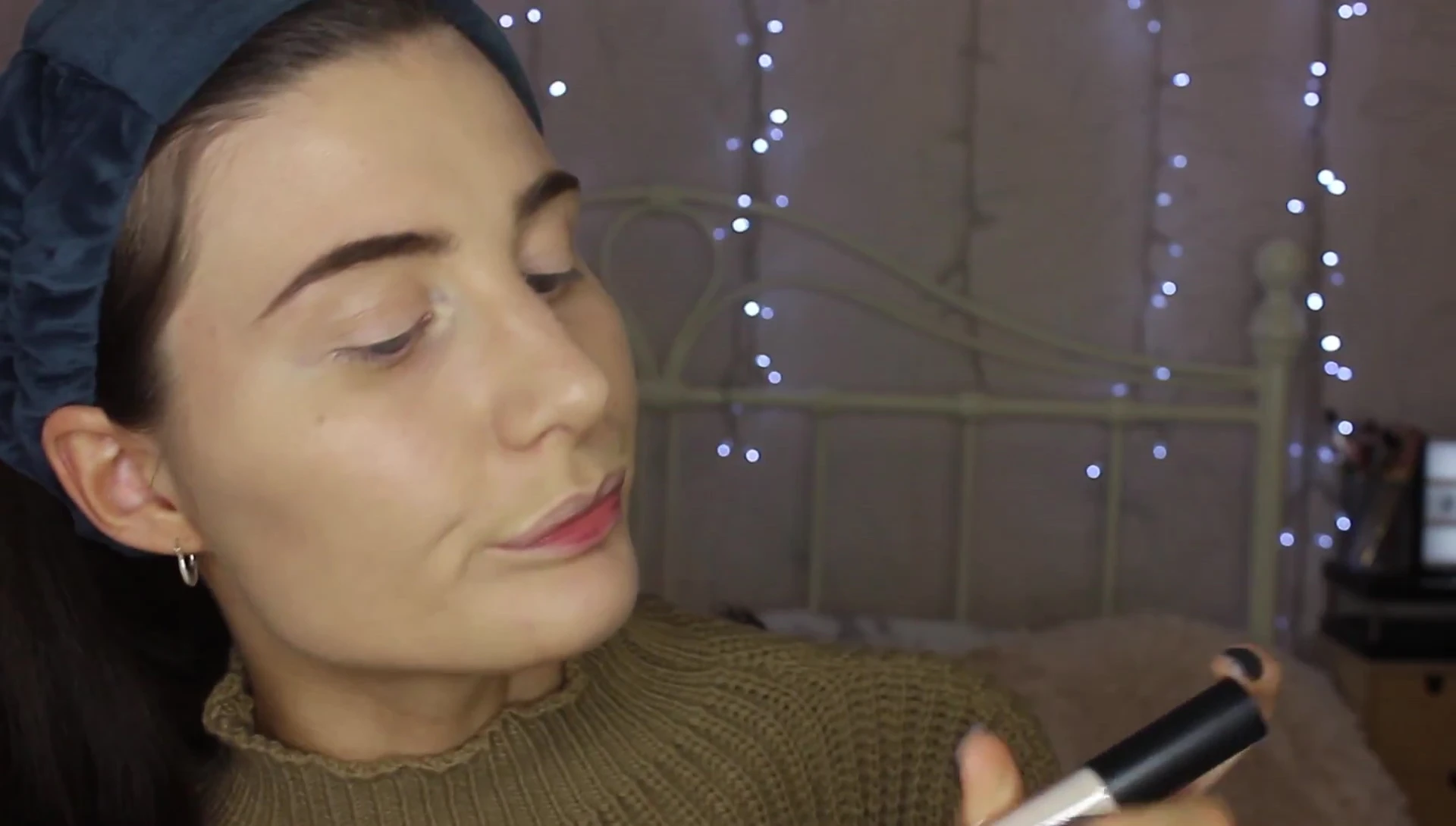 Applying the concealer
