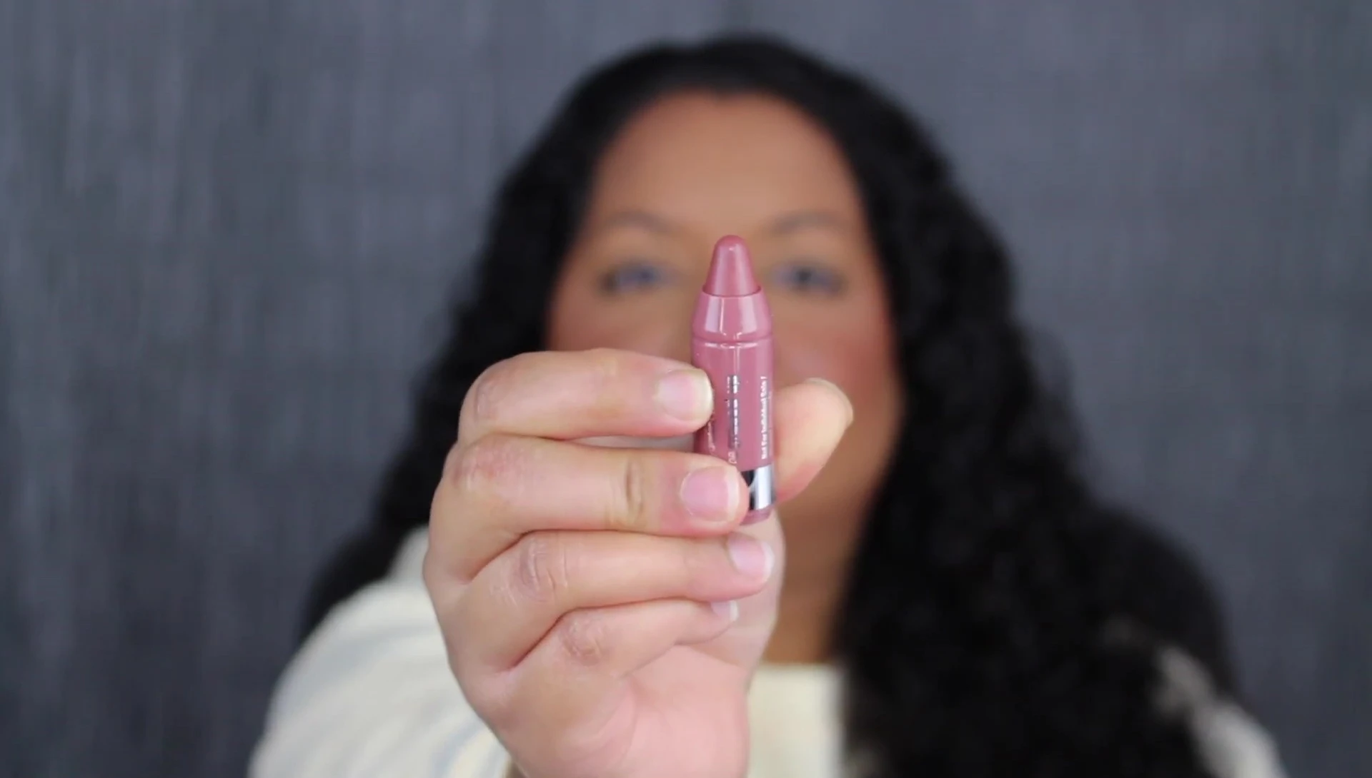 Swatch of the 'Grapted Up' shade.