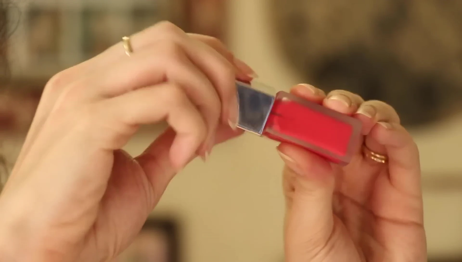 The Clinique Pop Liquid Matte Lipstick packaging
