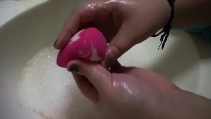 Continue squeezing until no more makeup residue comes out.