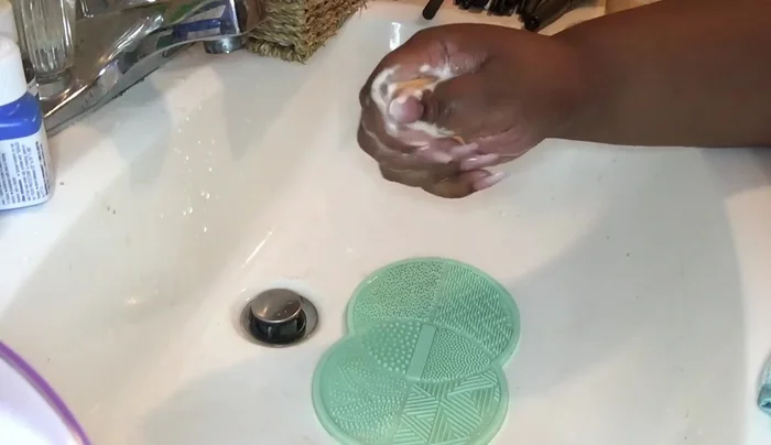 Rinse thoroughly until all suds are gone. Repeat as needed.