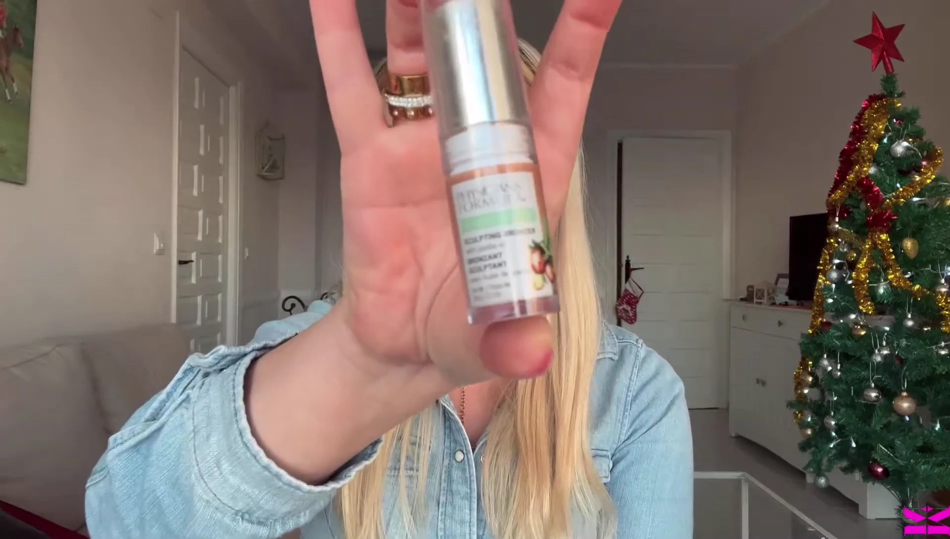 The Physicians Formula Organic Wear Sculpting Bronzer Stick.