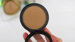 Bronzer Ranking: Top 5 Best & Worst Formulas Reviewed
