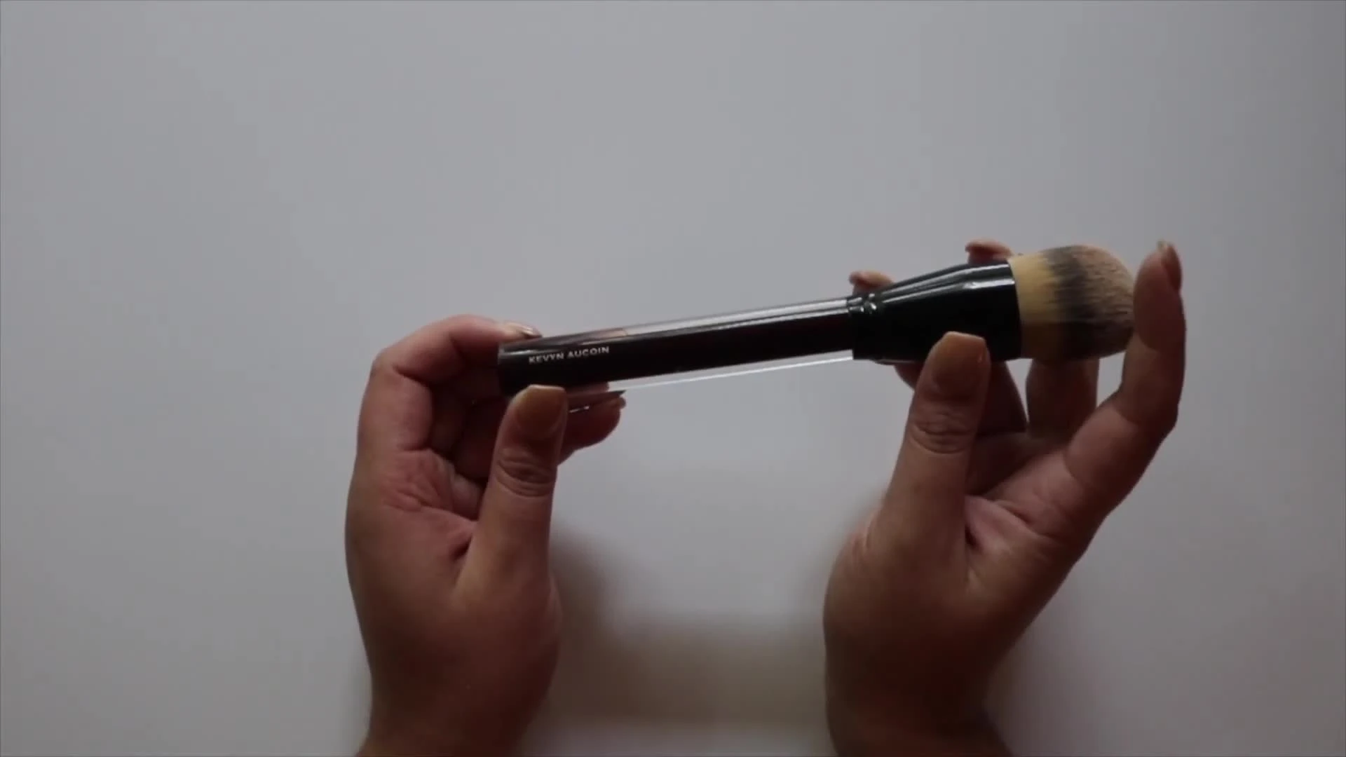 Kevyn Aucoin foundation brush