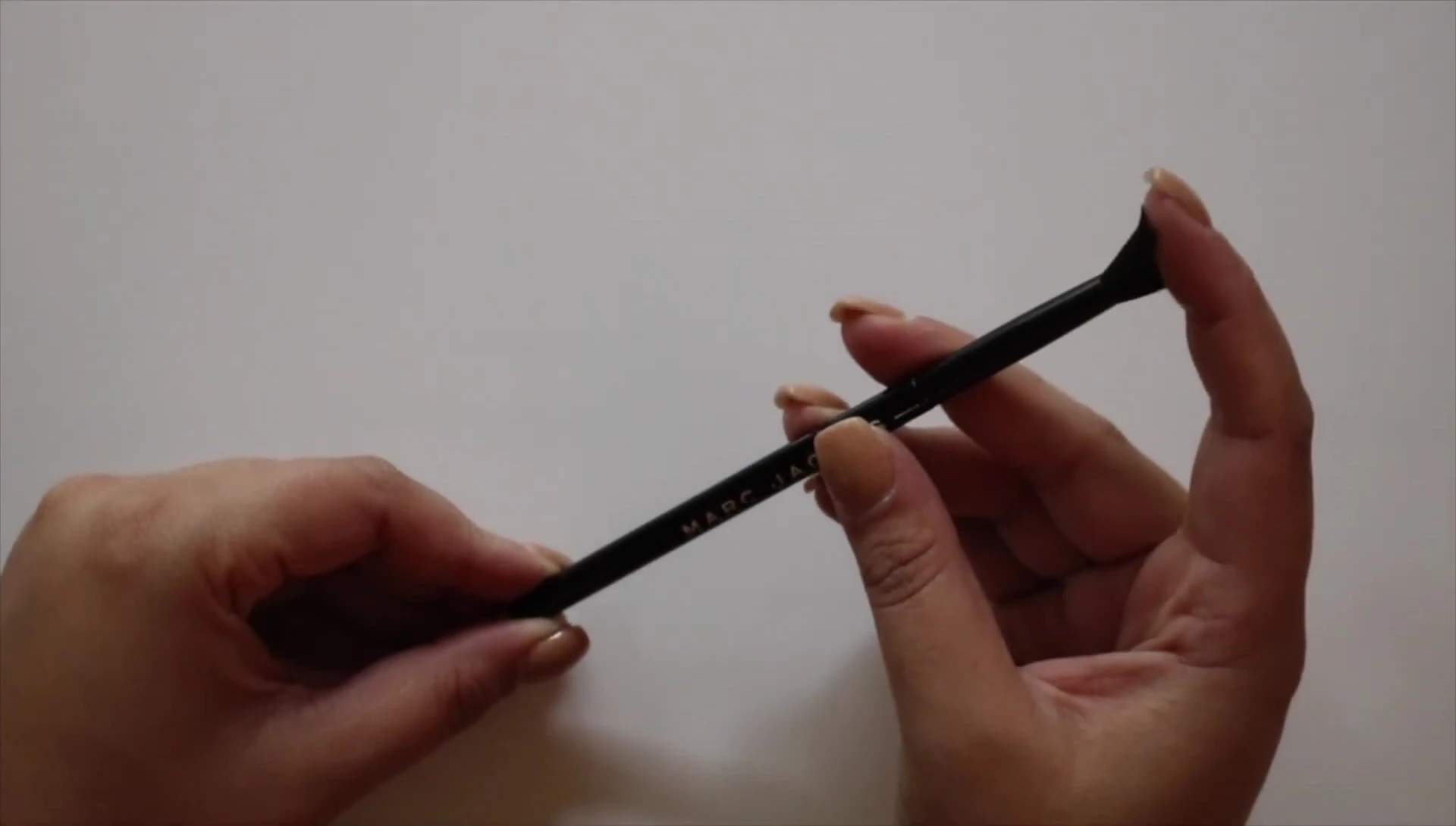 Marc Jacobs crease brush