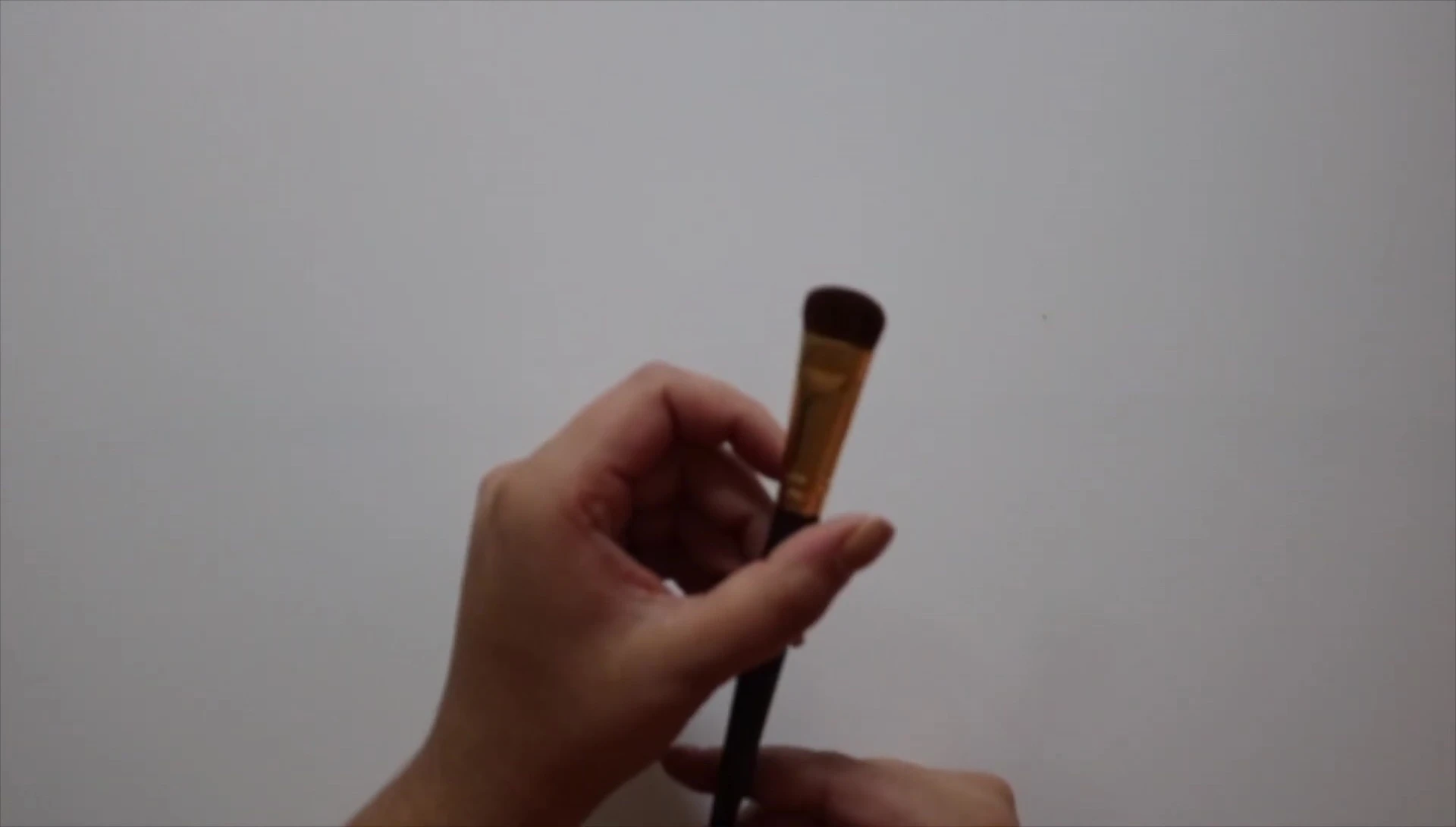 Smith 1 to 2 concealer brush
