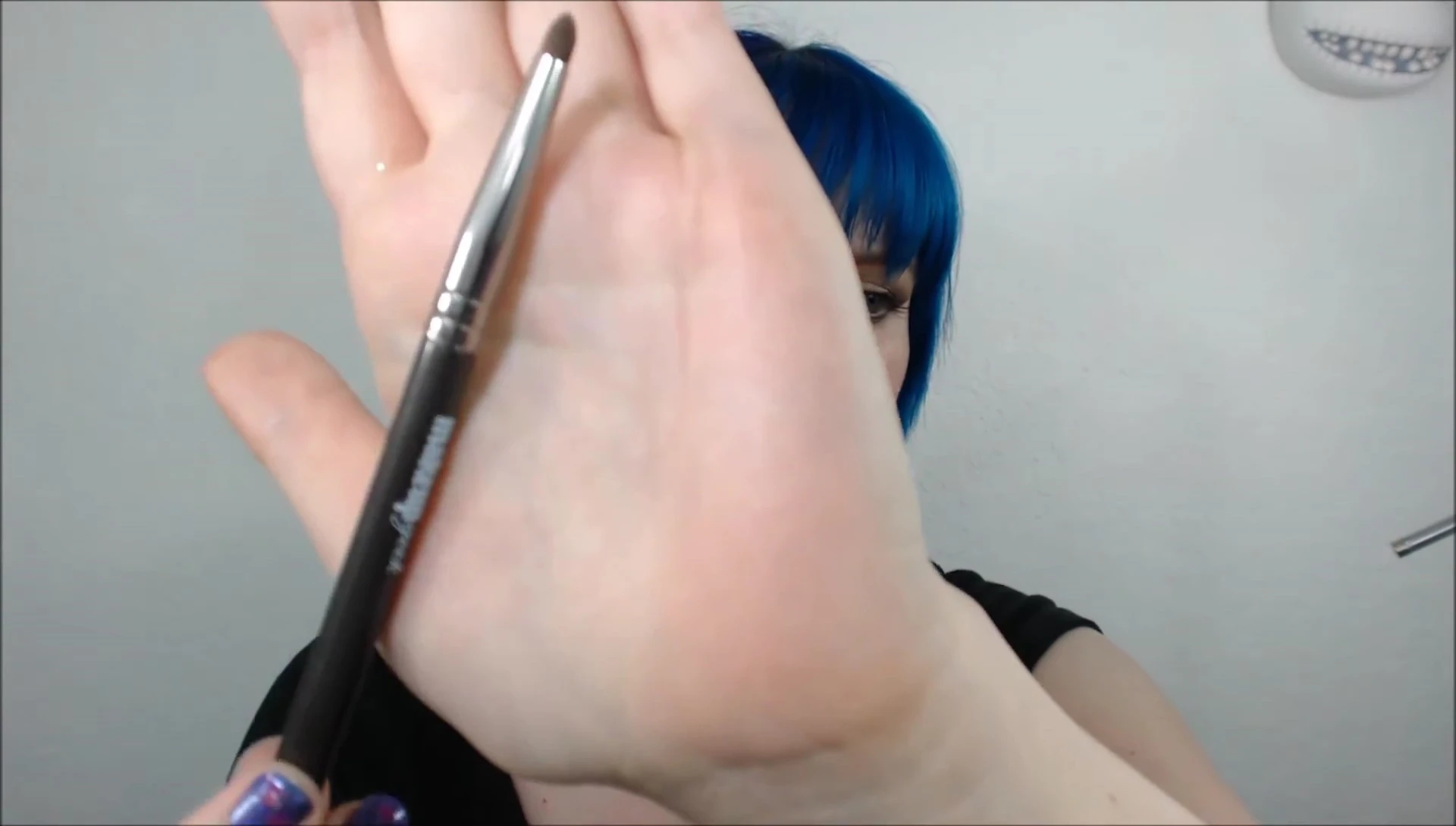 The Makeup Geek pencil brush
