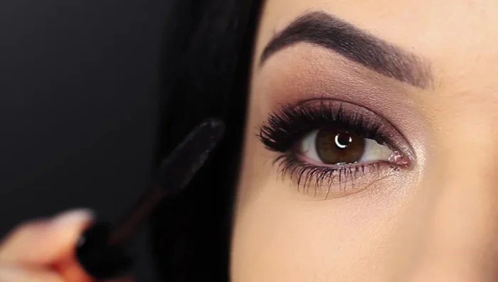 Apply mascara and conceal any imperfections under your eyes.