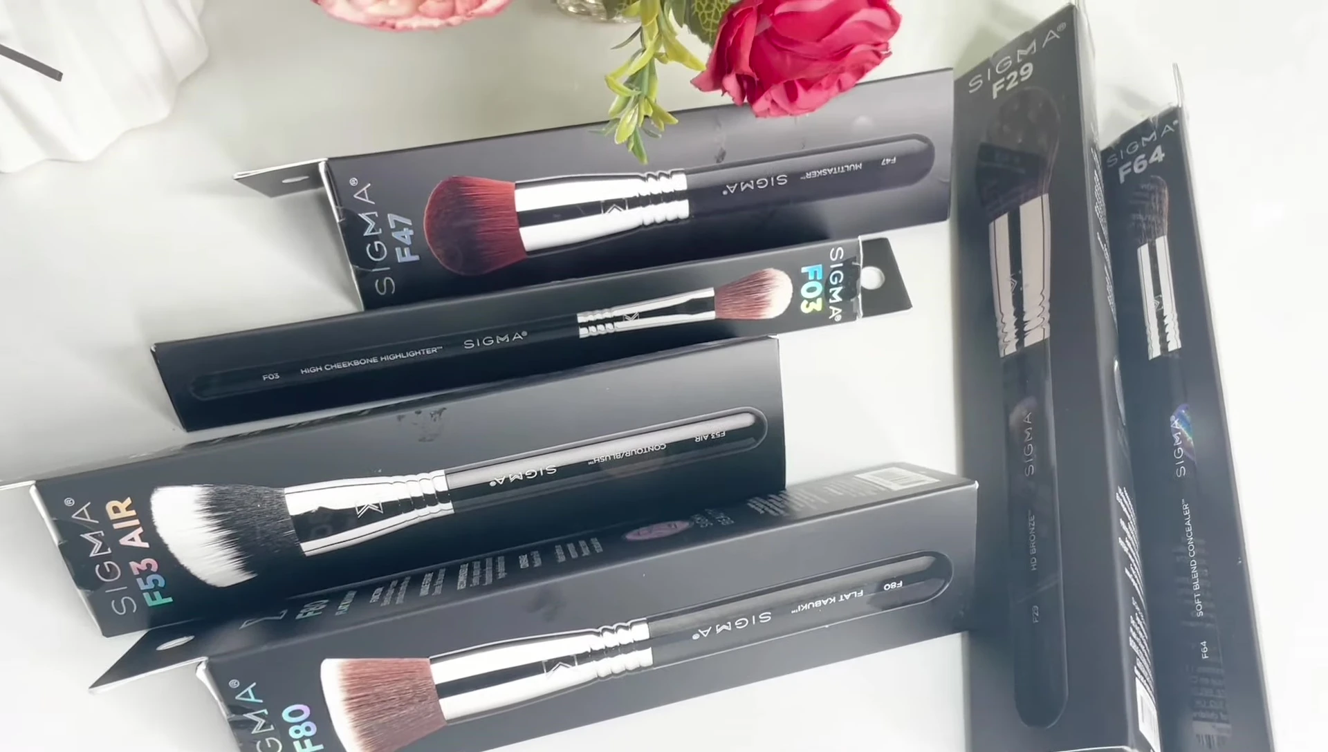 The F80 Flat Kabuki brush