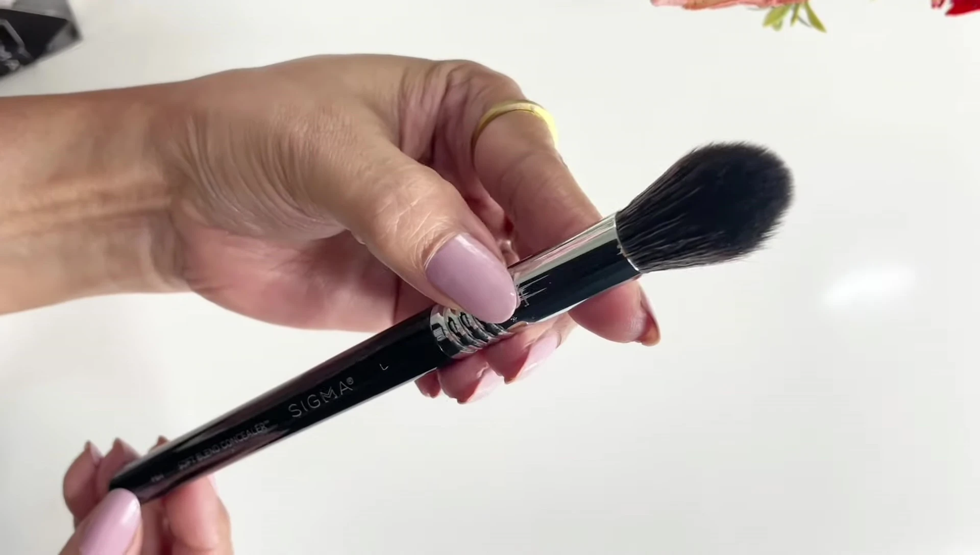 The F29 HD Bronzer brush