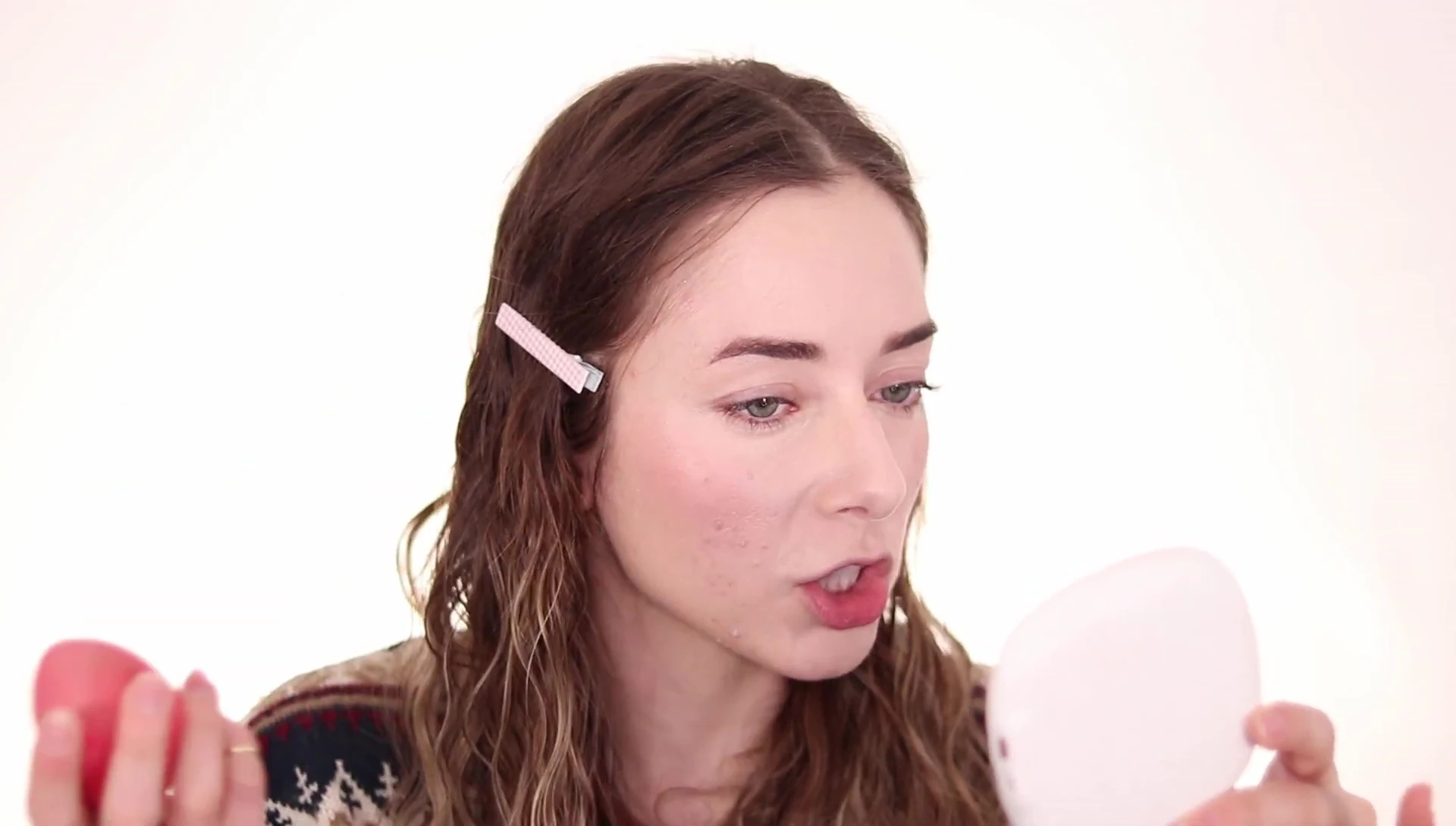 The patchy application of the cream blush