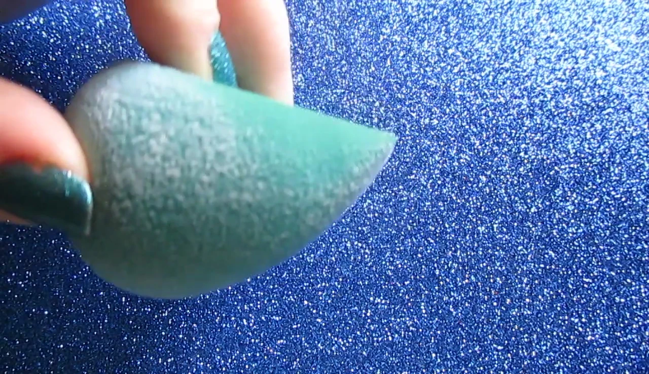 The washed sponge with significantly less flocking